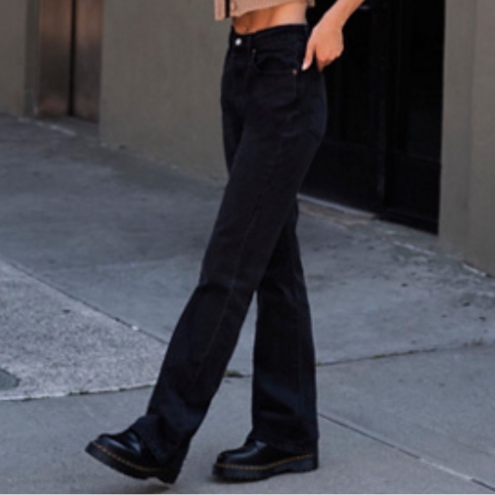 NWT! Levi's Ribcage Bootcut Jeans 32 Black